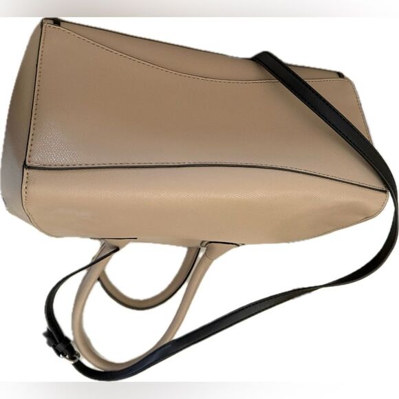 Guess - Tan Satchel Bag with contrast black trim & removable shoulder strap - Picture 3 of 7